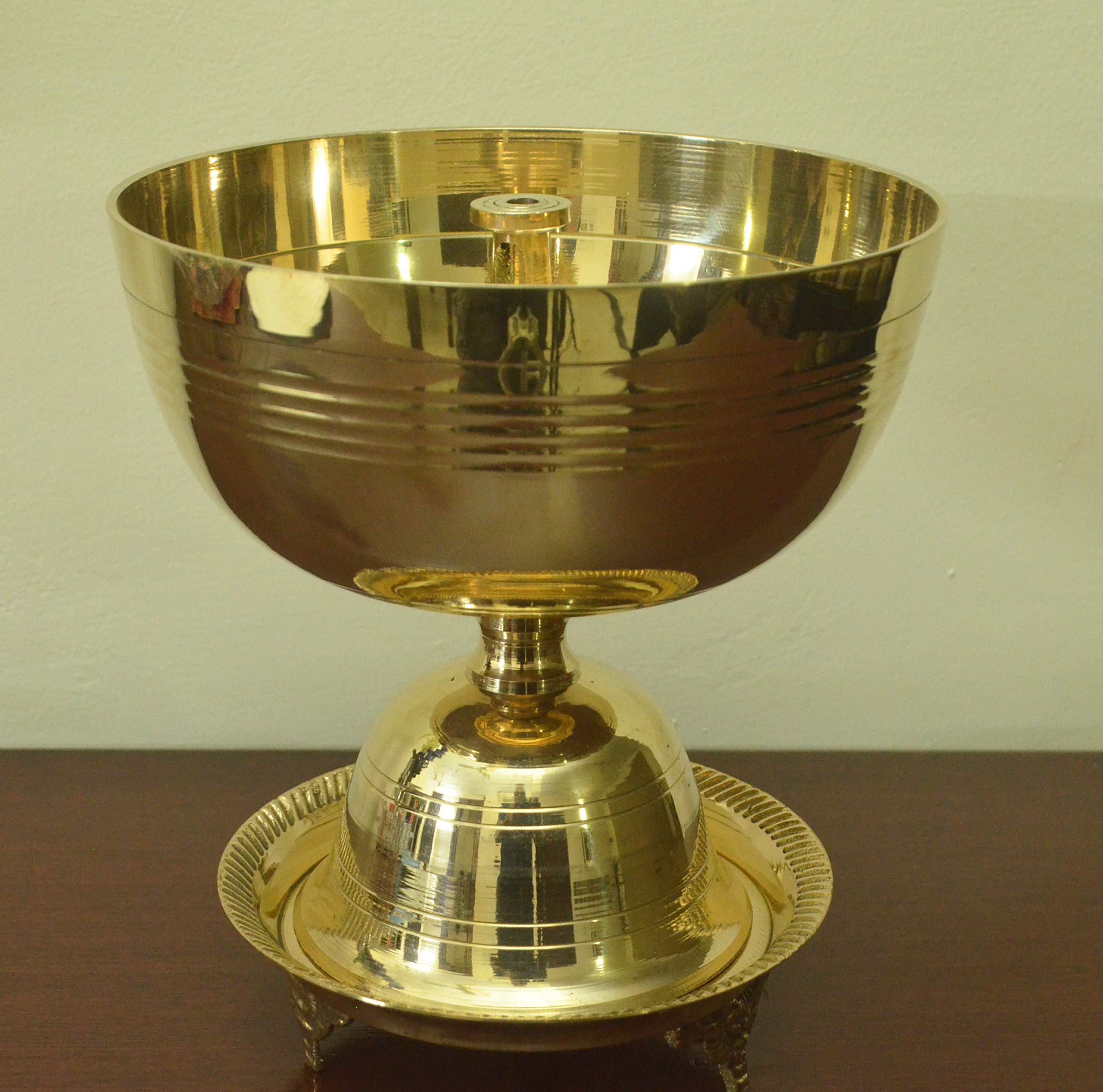 Tangerine Akhand Jyoti Diya with Stand || Brass Traditional Oil Lamp for Pooja at Tamples , Home, Office & Hotel (Diameter- 8.5