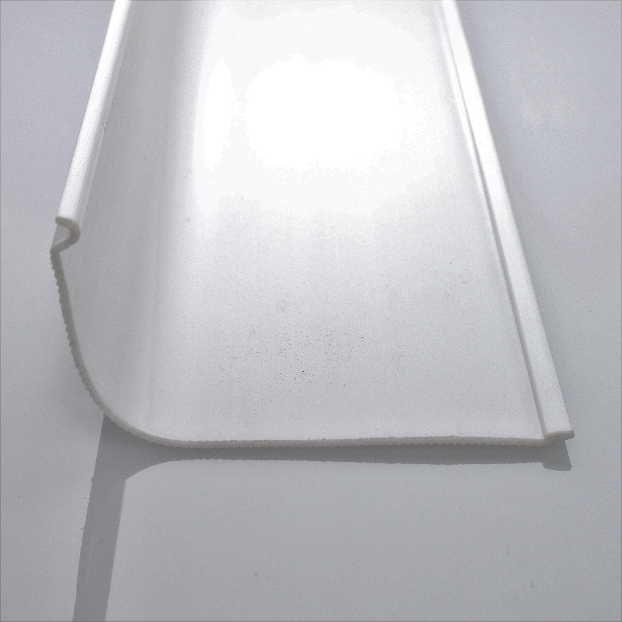 Beam Lighting Under Cabinet Light Cover Replacement | White Ribbed Acrylic Diffuser (Curved, 21&quot;)