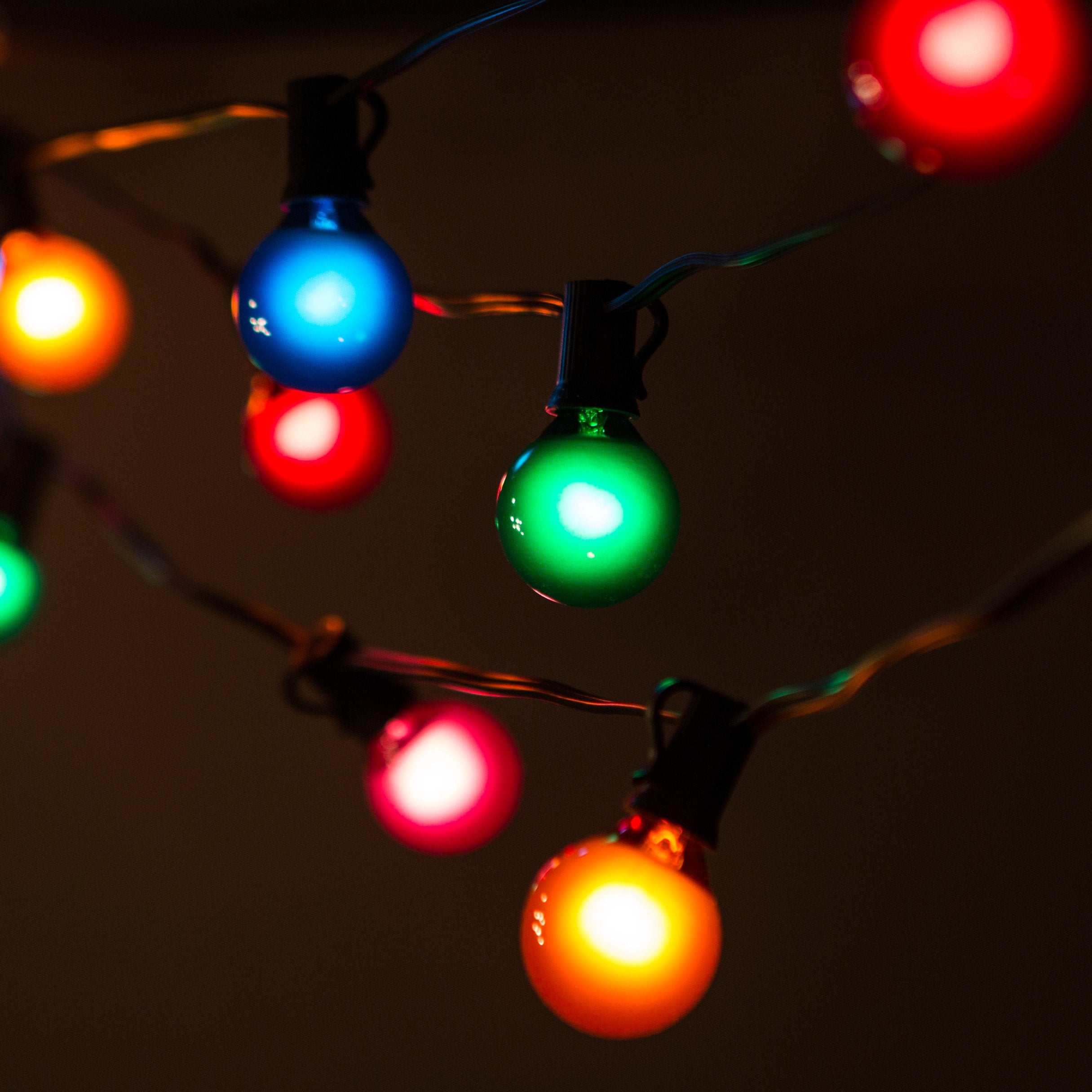 Hometown Evolution Assorted Satin Pearl Globe String Lights - 100 Foot, G40 Bulbs, Green Wire, Glass