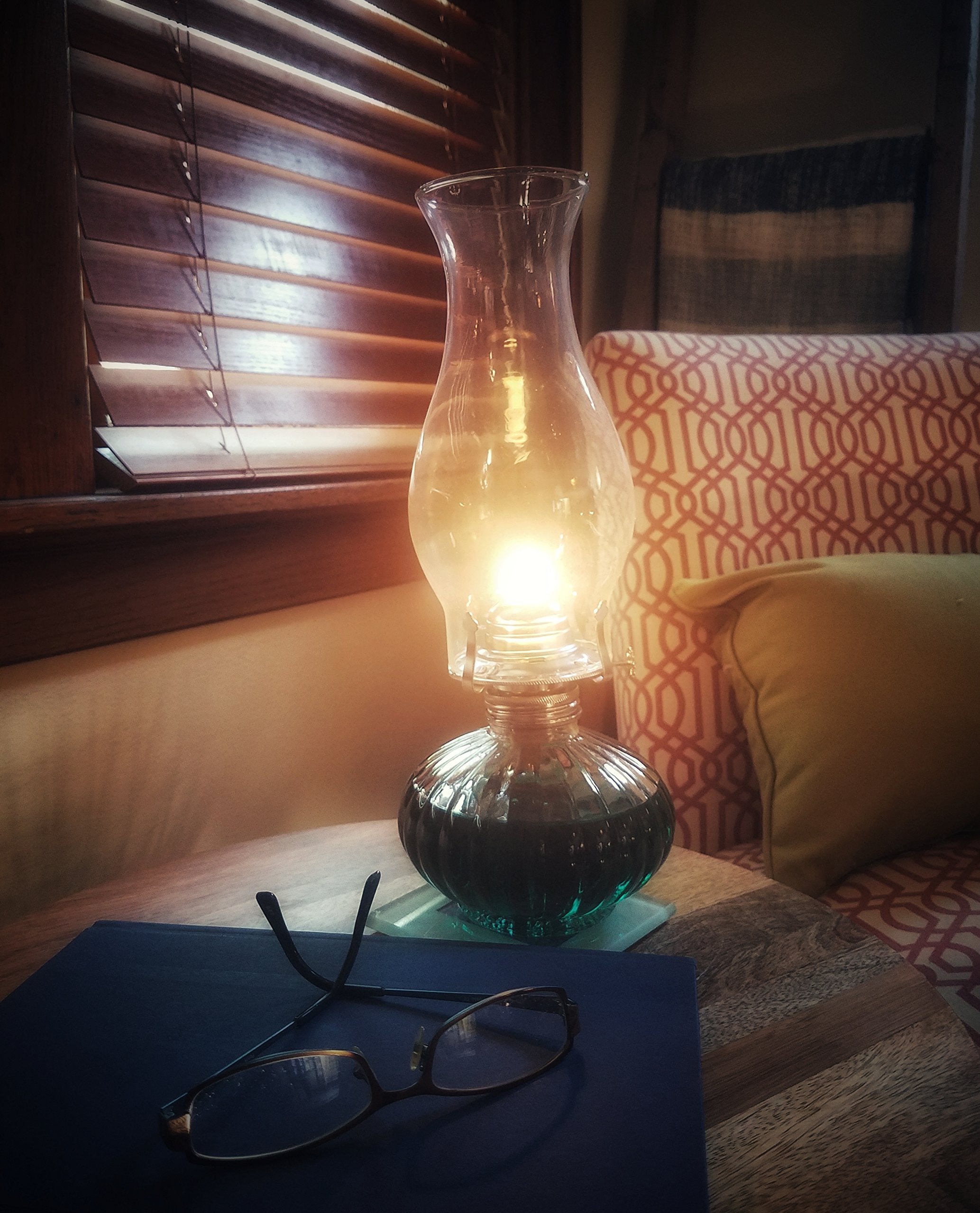 Lamplight ¼ Gallon (32 Oz) Ultra-Pure Lamp Oil Green - Liquid Paraffin Oil For Indoor Use, Sootless, Smokeless And Odorless, Emergency Kit Green