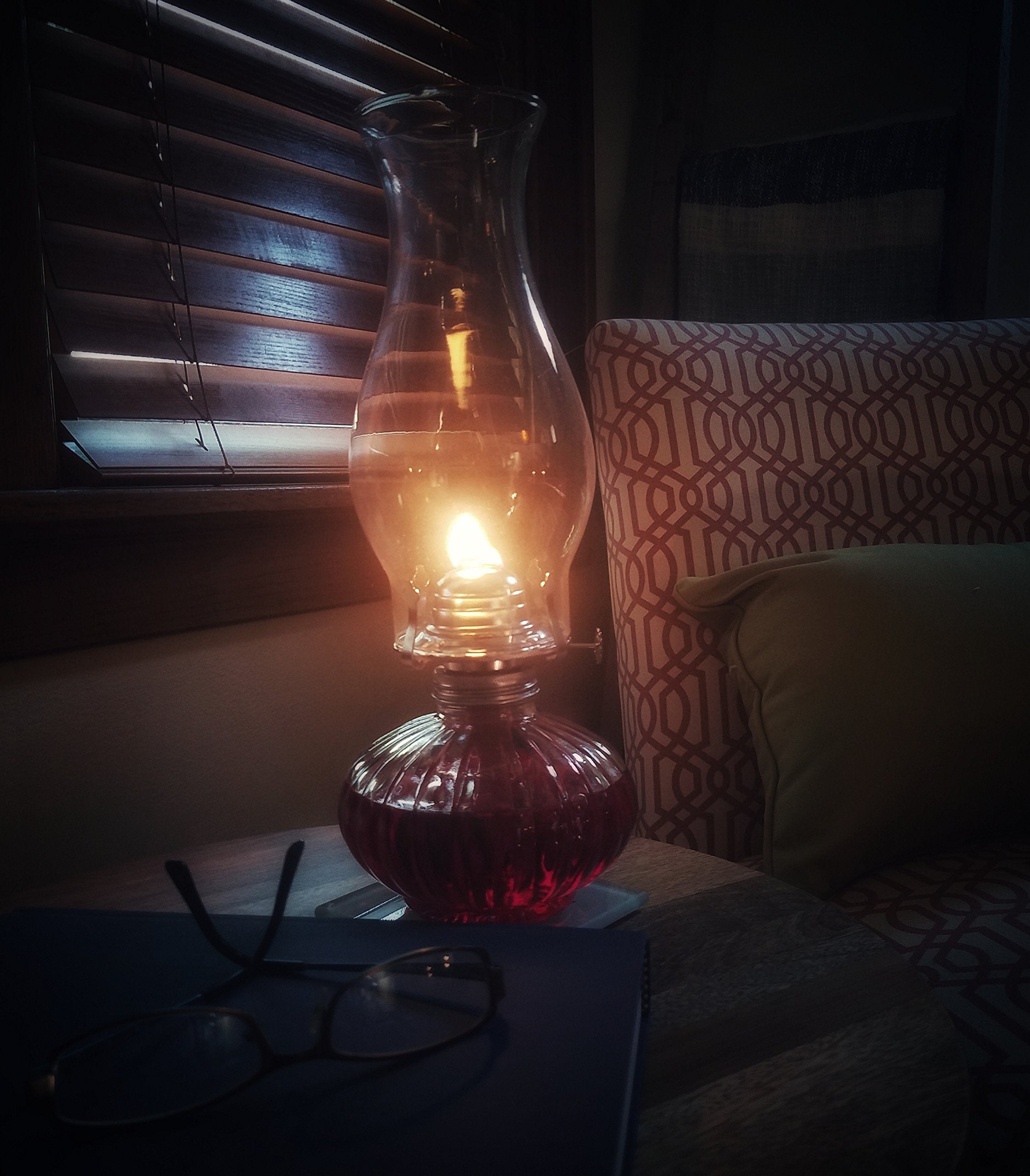 Lamplight 60012 Ultra-Pure Lamp Oil, 32-Ounce, Red