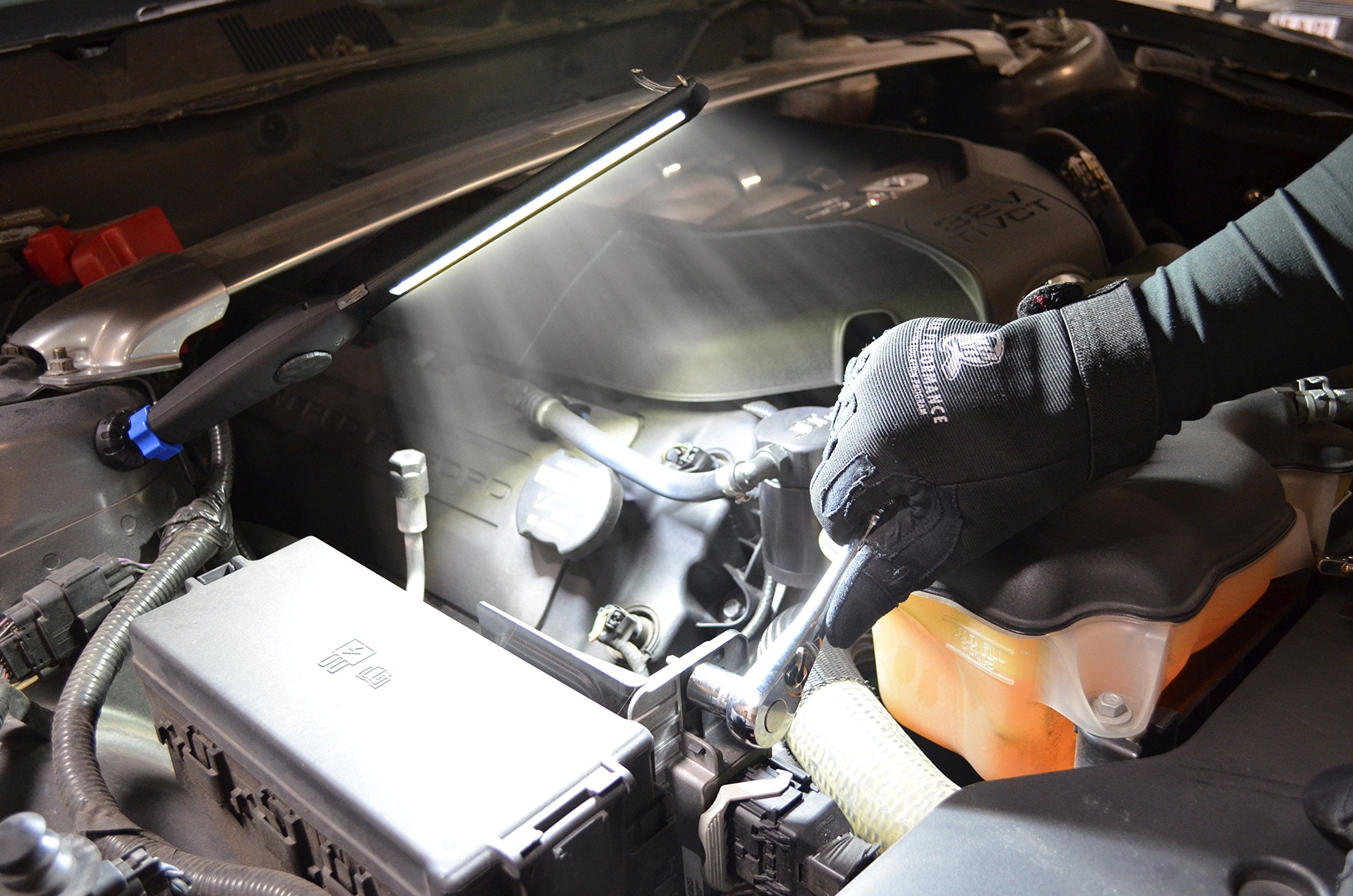 Astro Pneumatic Tool 40Slmax 450 Lumen Rechargeable Led Slim Light W/Xl Battery