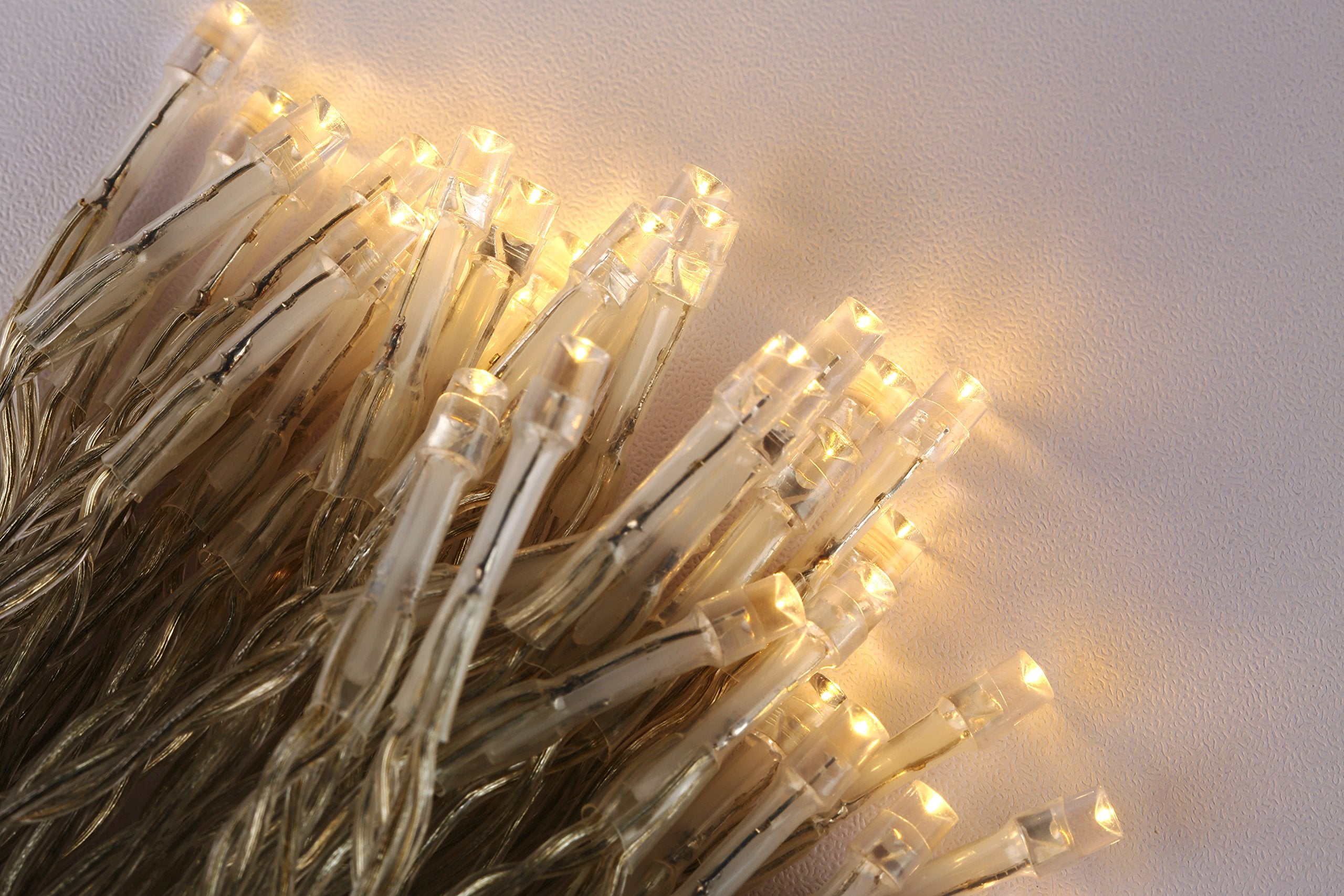 NOVOLINK 100-Light LED String Light Warm White, Model SL-WW100, Indoor/Outdoor Use