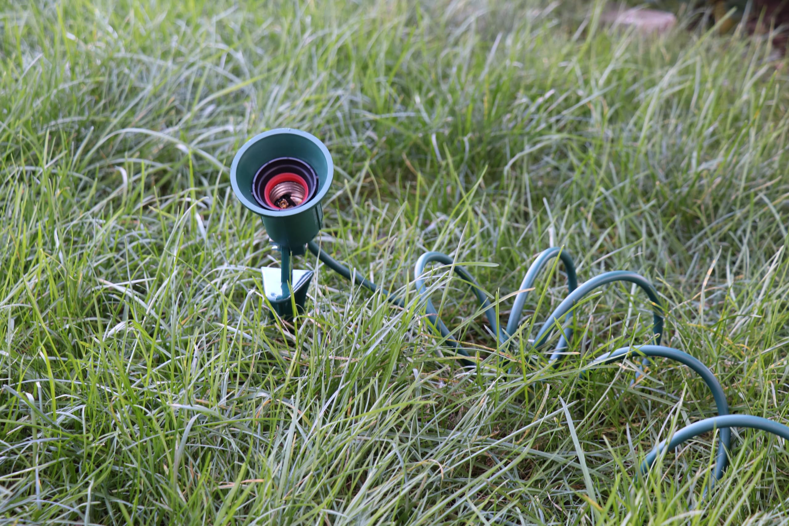 Dobar 6 Ft Outdoor Christmas Spotlight - Green Lawn Flood Light With Stake & Wall Mount, Ul Listed