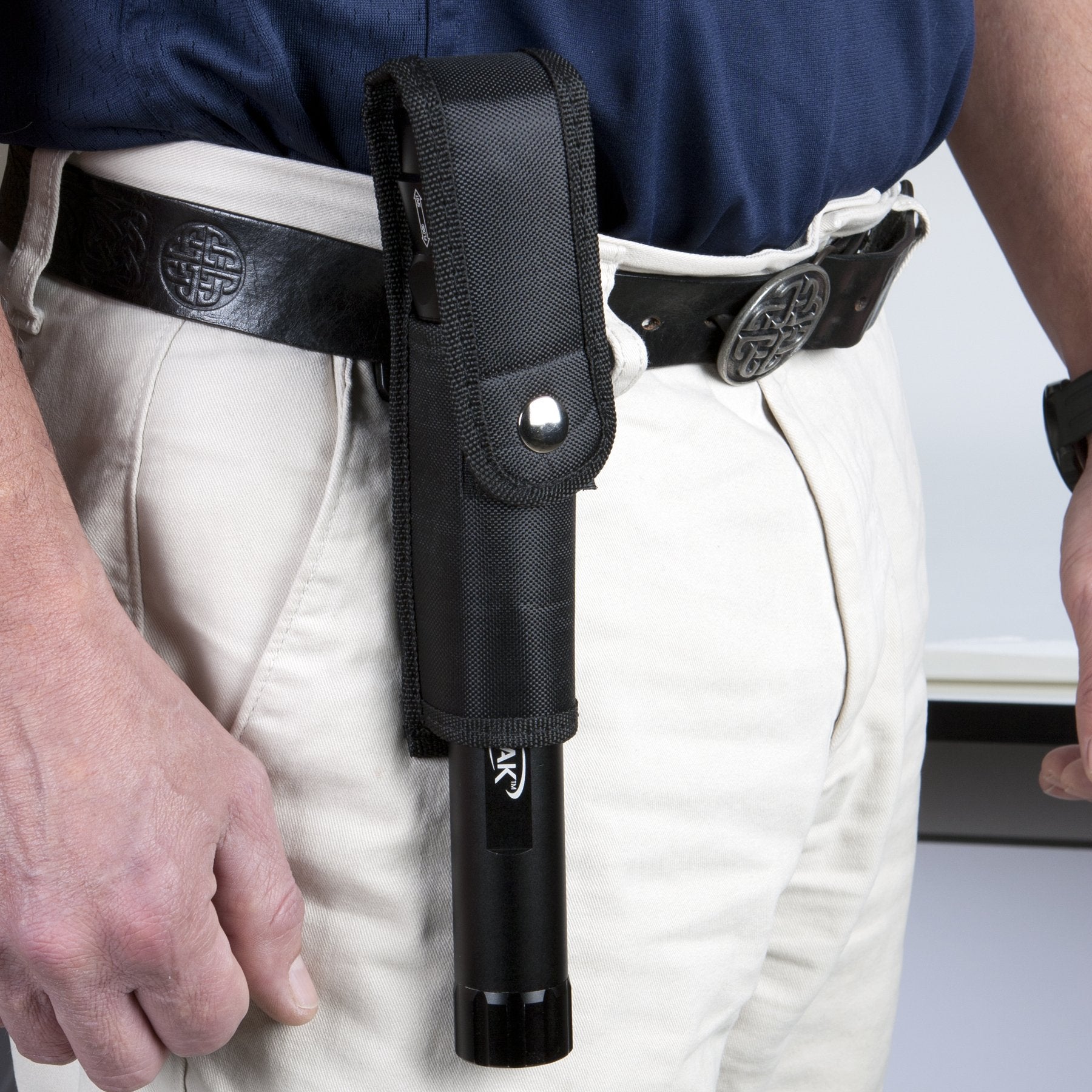 Performance Tool 552 1000 Lumens Rechargeable Flighlight