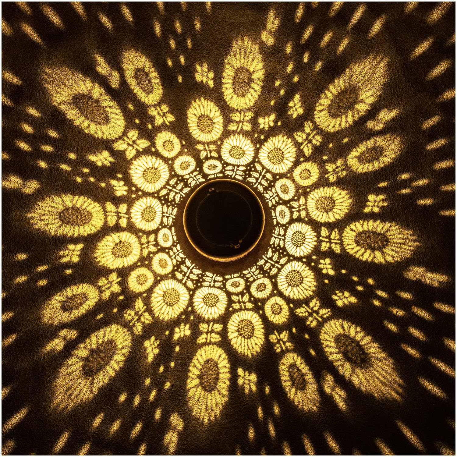 Sunflower Solar Lanterns Outdoor Waterproof Hanging Solar Lights Sunflower Gifts For Women Men Mom Metal Decorative Led Outdoor