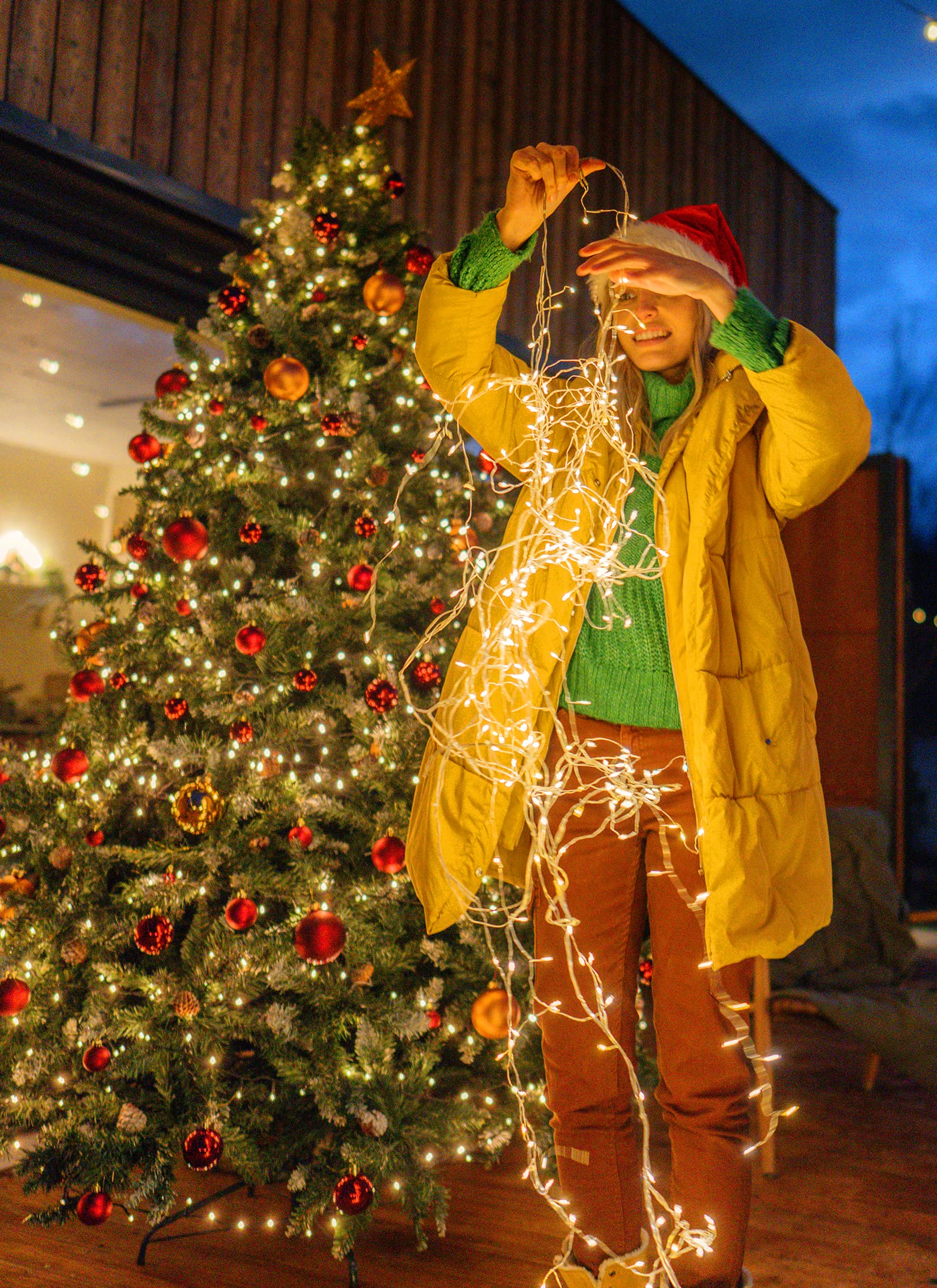 10Feet Battery Operated Fairy Lights, 120Leds Firecracker String Lights Waterproof Silver Wire Starry Firefly Lights For Diy Wreath Home Weeding Indoor Outdoor Christmas Decorations, Warm White