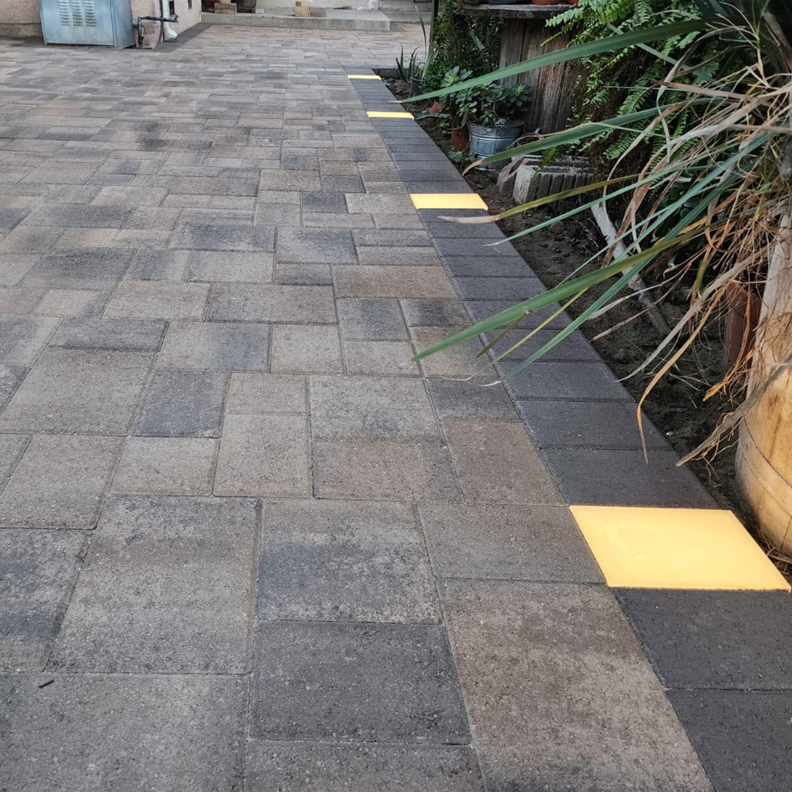 Lumengy Paver Light 8  8 Inch, Warm White Glare-Free Illumination For Driveways, Pathways, Pool Deck & Patios, 2700K Warm White,