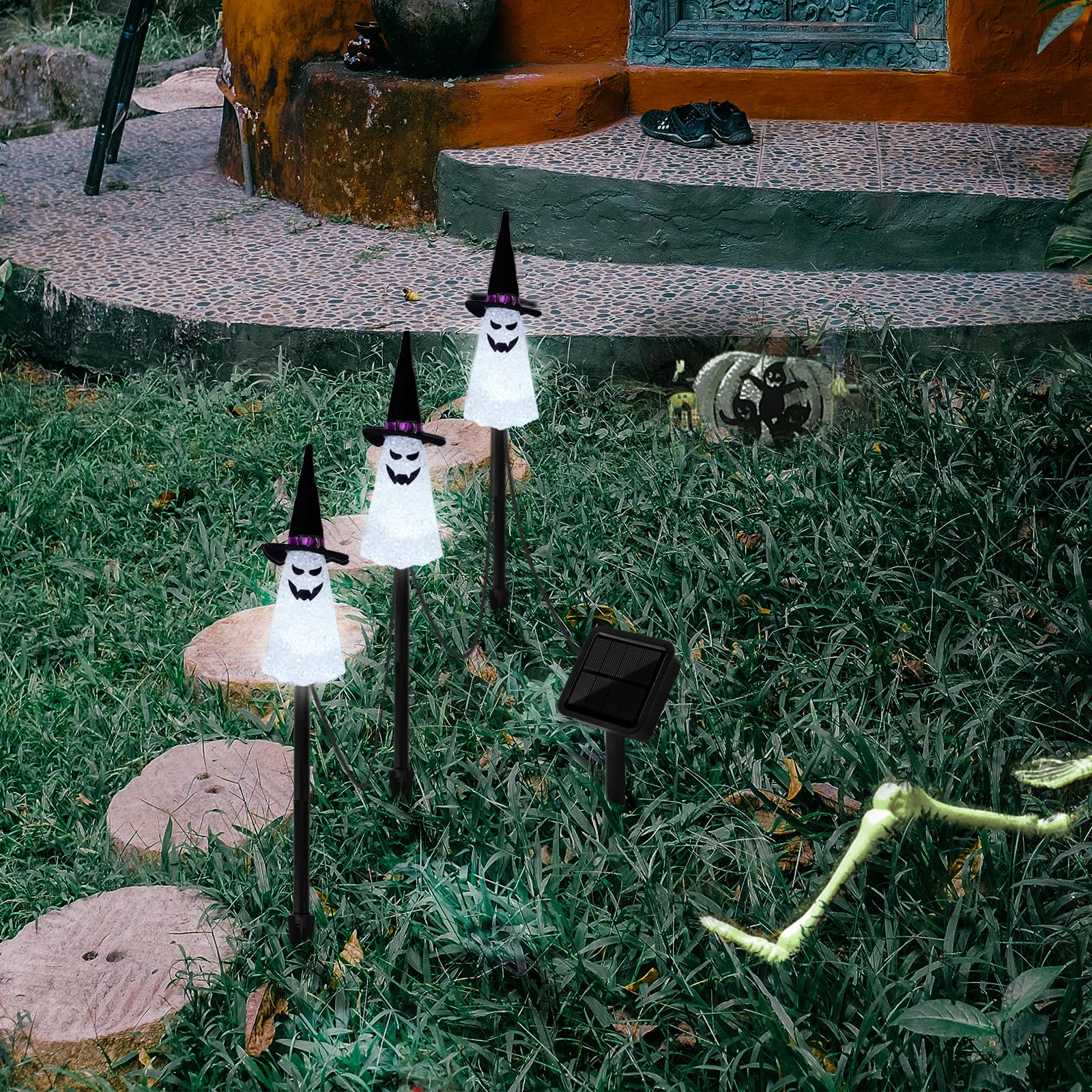 Lightshine 3Pcs Ghost Solar Halloween Decorations, Solar Landscape Pathway Lights,Solar Halloween Garden Stakes Lights, Outdoor Halloween Lights Decor For Yard, Patio, Porch (White)