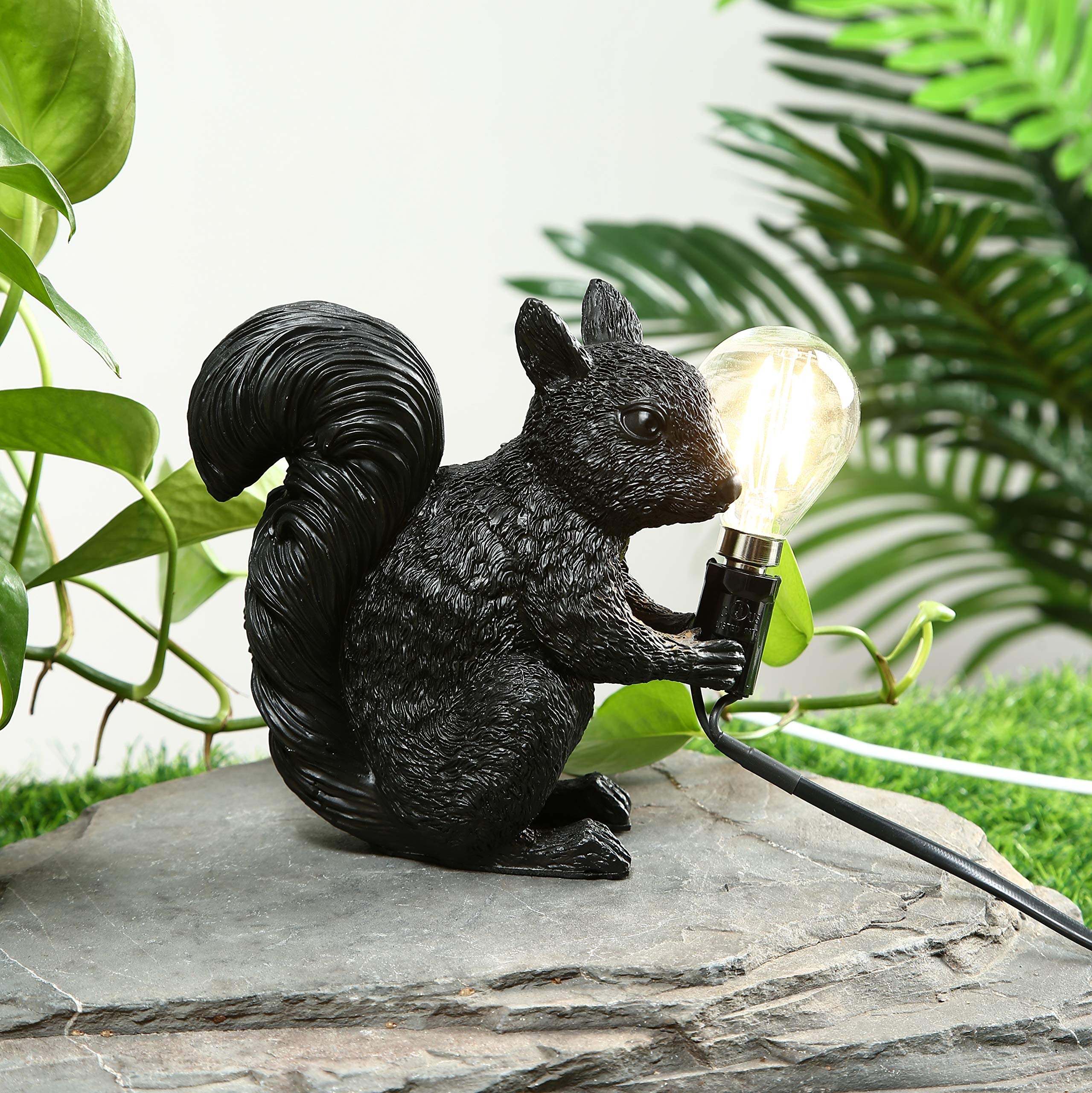 Mayola Modern Resin Squirrel Table Lamp, Desk Lamp,Led Niht Light Resin Squirrel Lighting Fixture For Living Room, Bedroom,Home