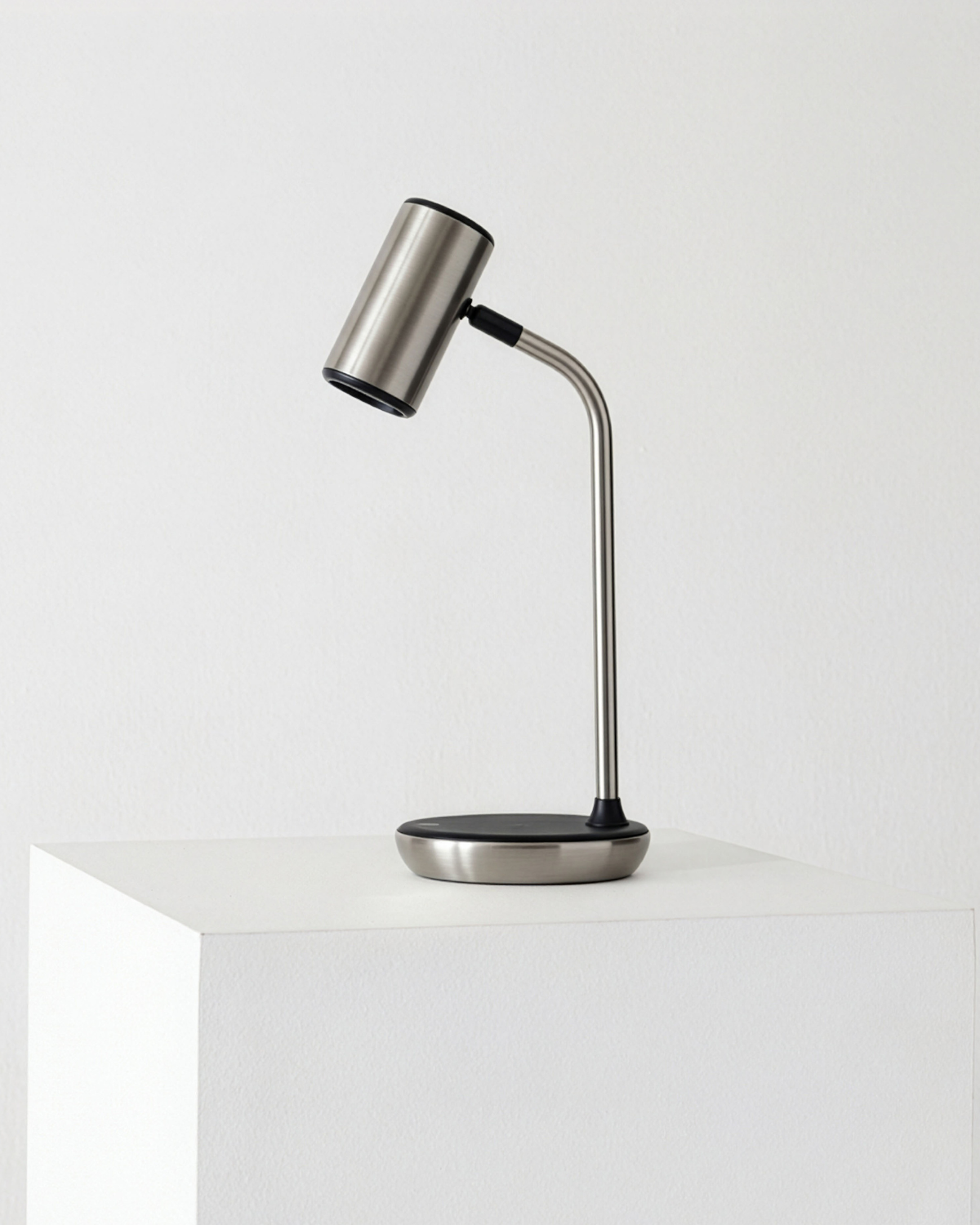Ezra Table Lamp