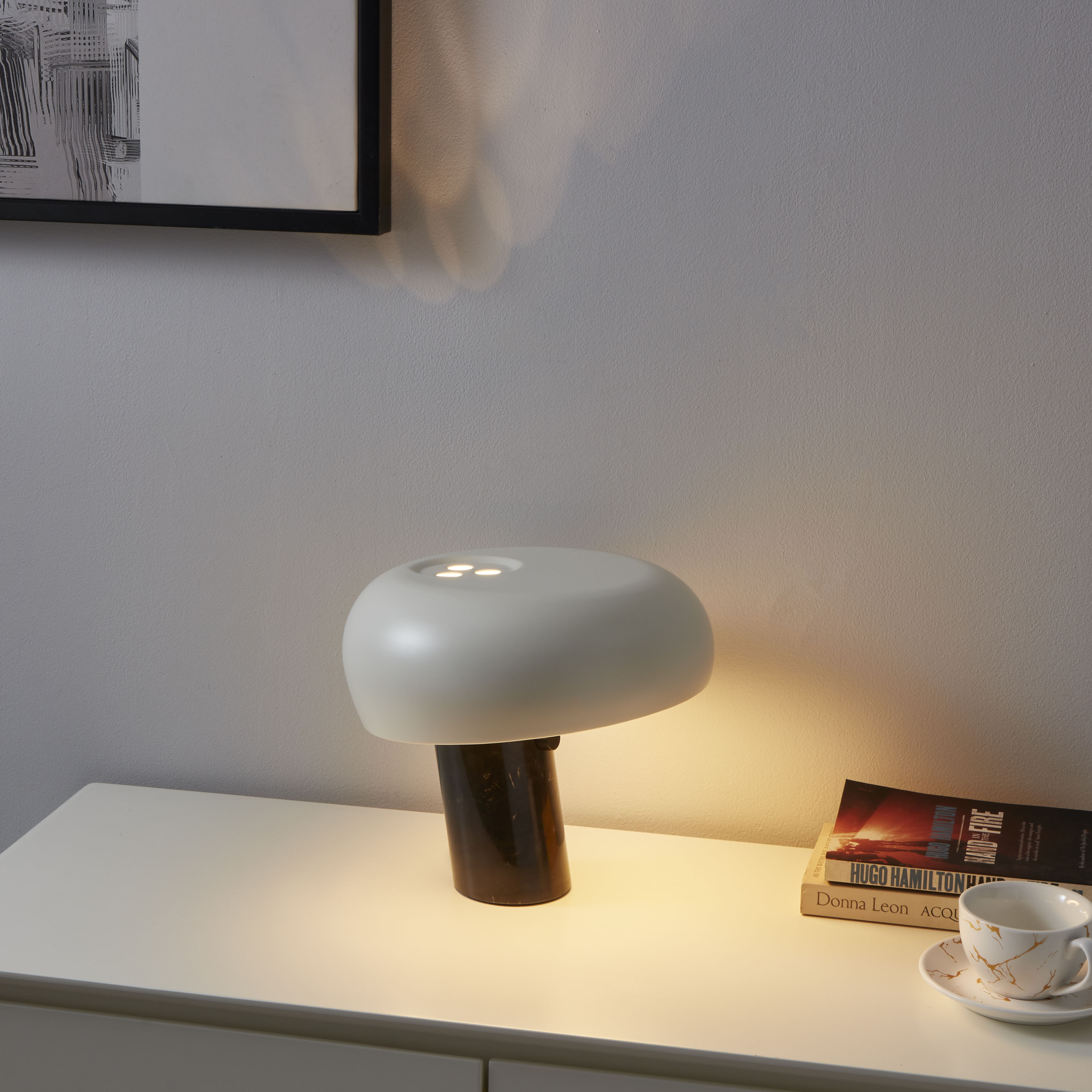 Kingpin Table Lamp