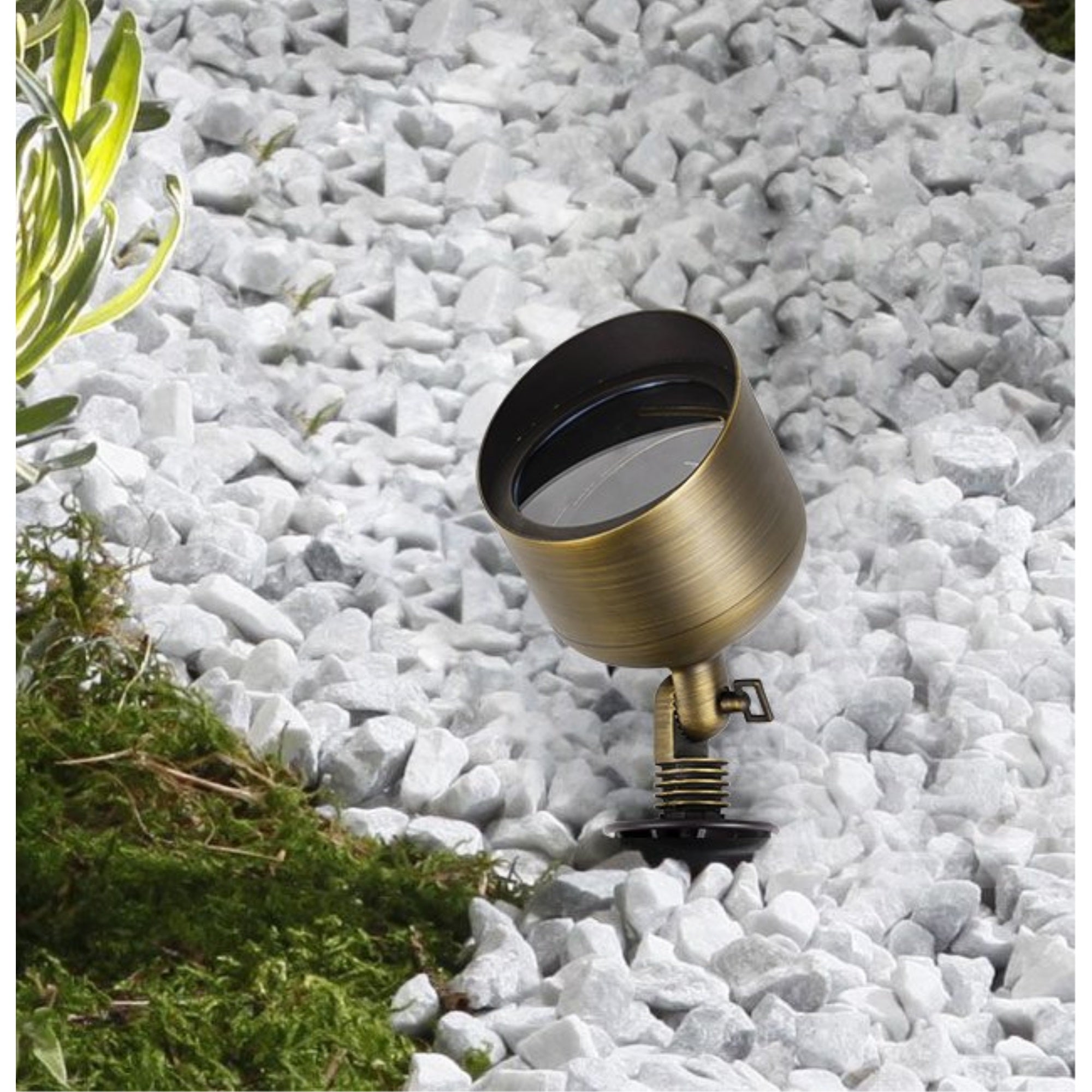 Cast Brass Wide Spot Light