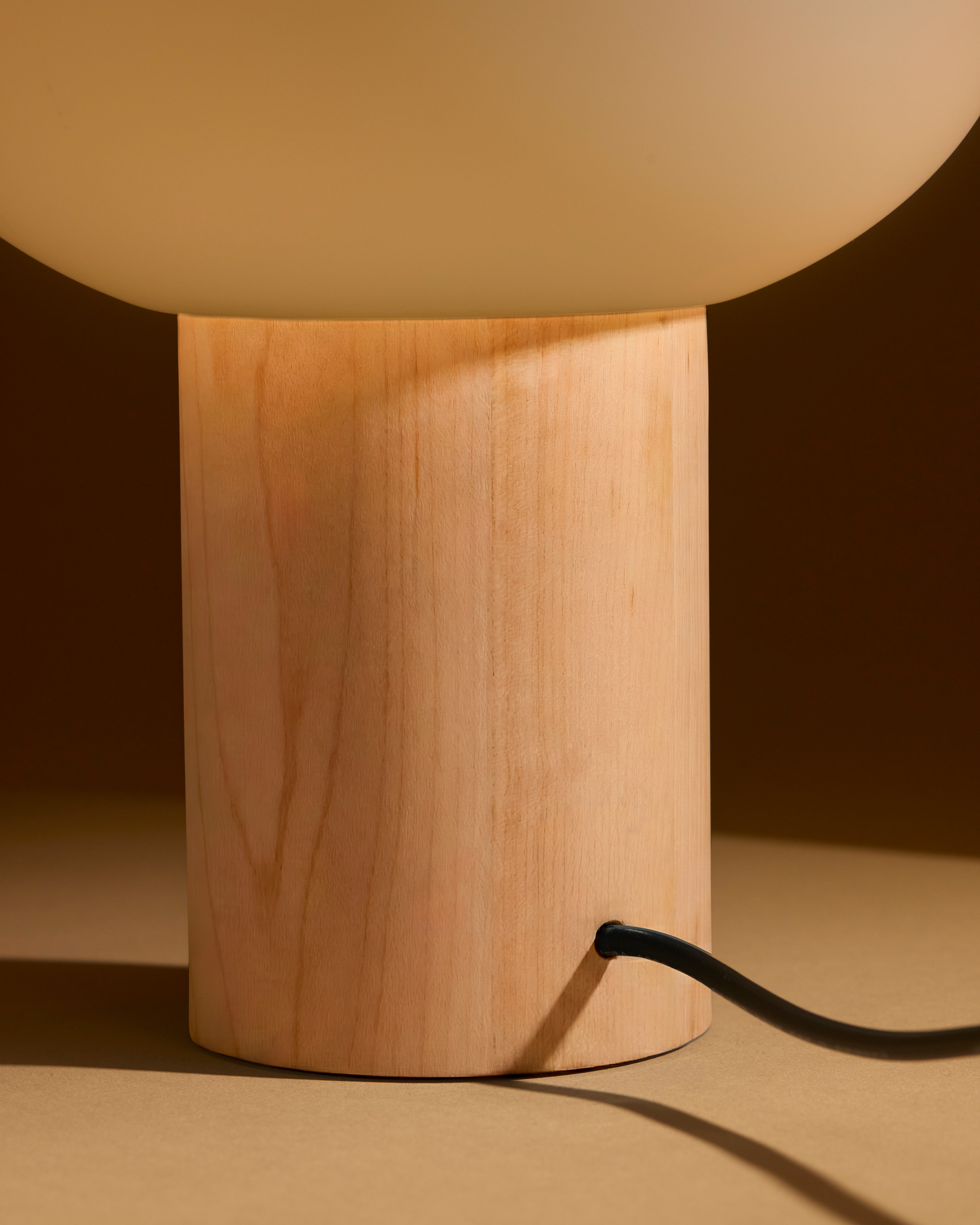 Ivy Table Lamp