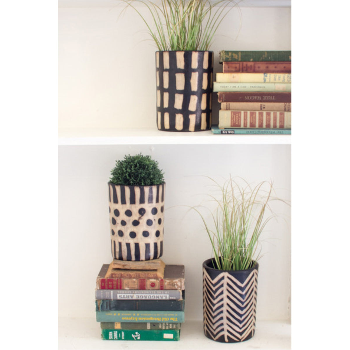 SET OF THREE BLACK AND WHITE CLAY LENCA CYLINDERS
