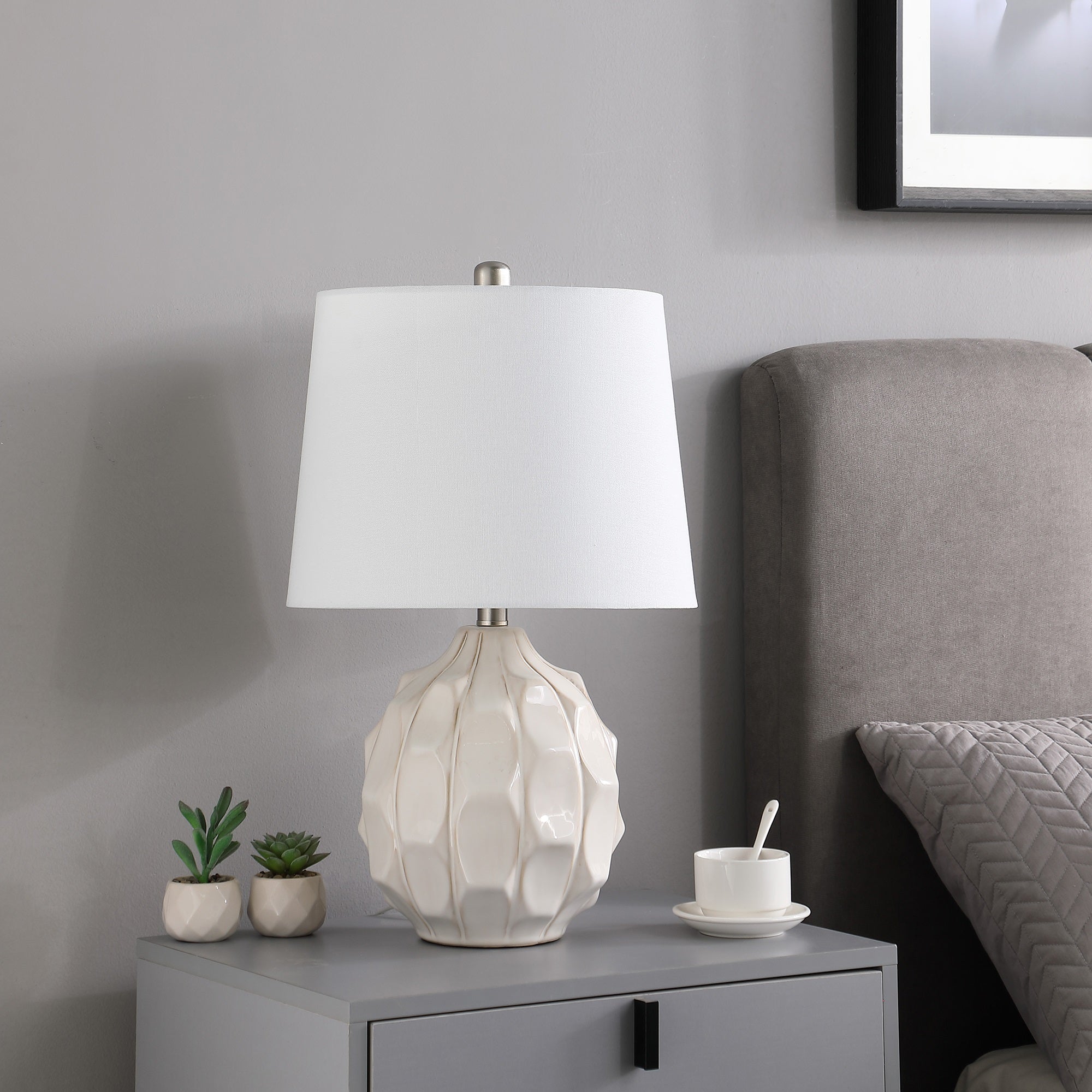 Ore International 21.75&quot; In Coastal Seaside Cream/Taupe Trim Cascade Scallop Ceramic Table Lamp