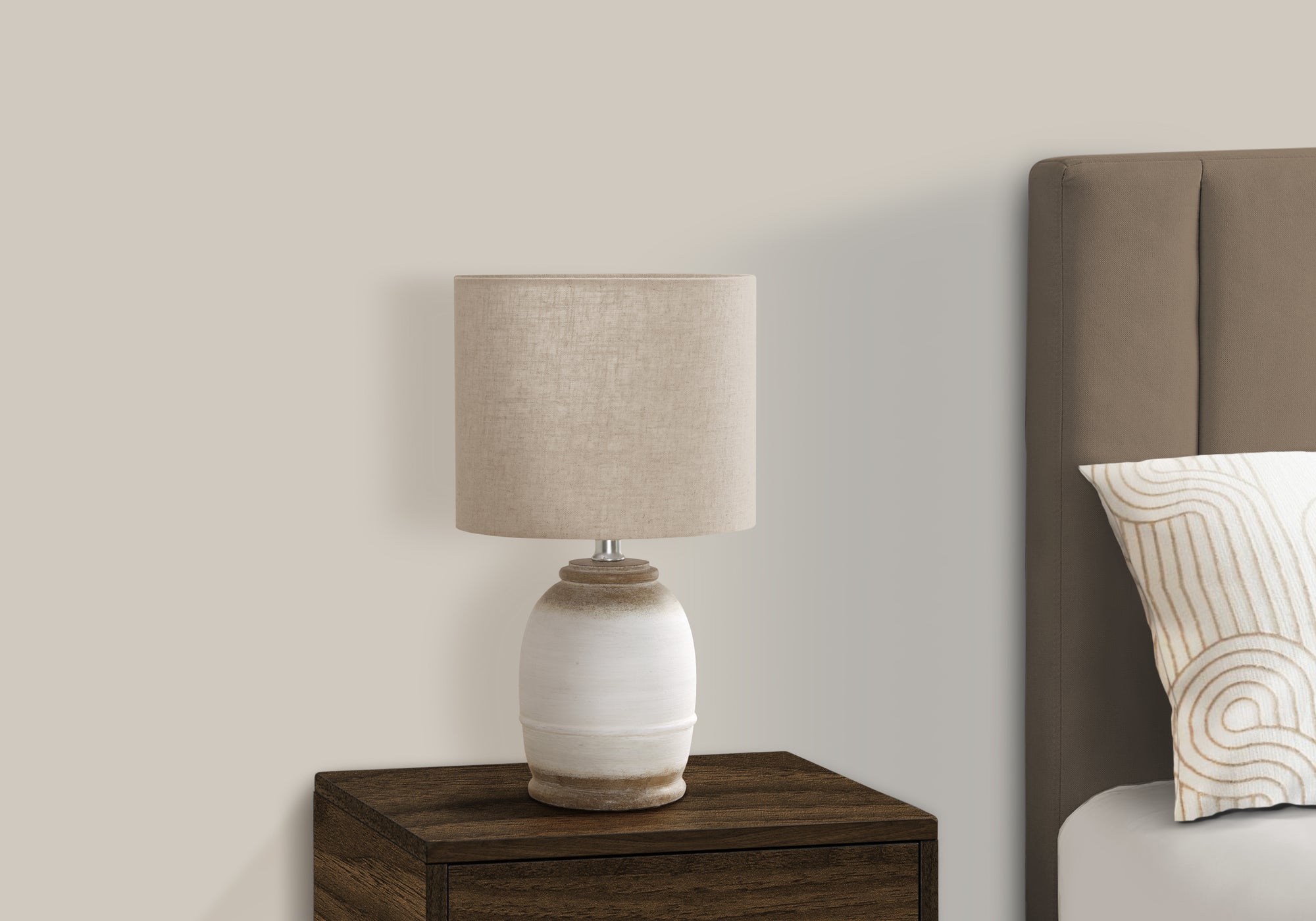 Monarch Specialties 9765, Cream, Contemporary Lighting 16&quot; H Table Lamp Resin Beige Shade, 9.5&quot; L X 9.5&quot; W X 16.5&quot; H