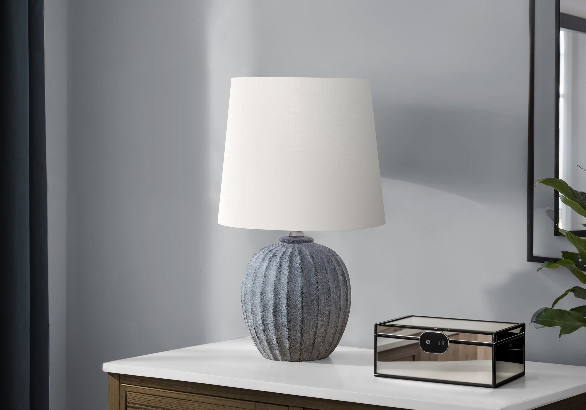 Monarch Specialties Table Lamp, 19in H, Grey Resin, Ivory Shade, Model I 9869