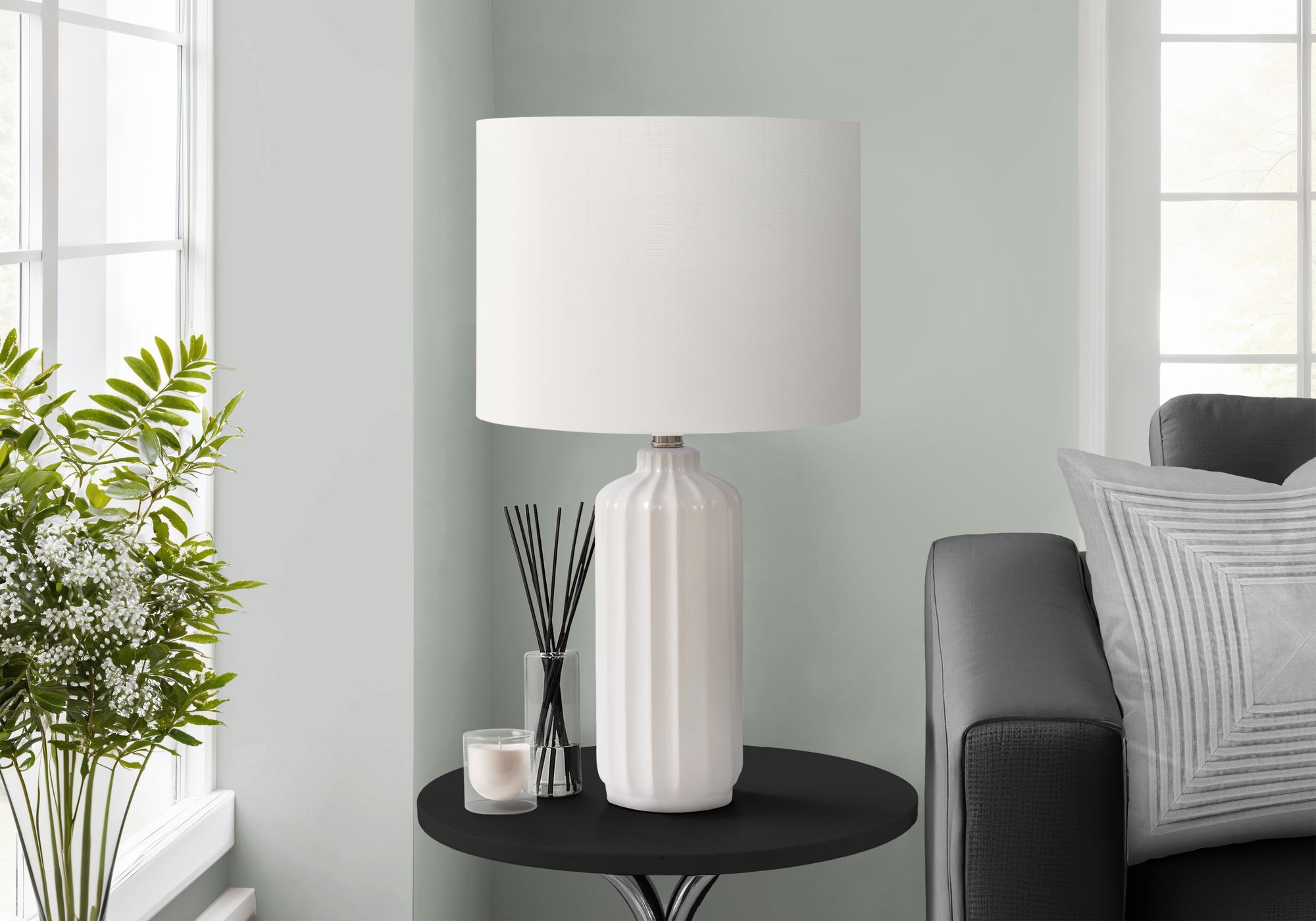 Monarch Specialties Table Lamp I 9873, 23in H, Cream Ceramic, Ivory/Cream Shade, Modern Design