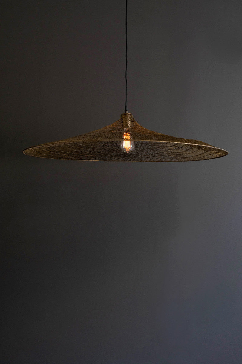 LARGE WIRE HAT PENDANT LAMP