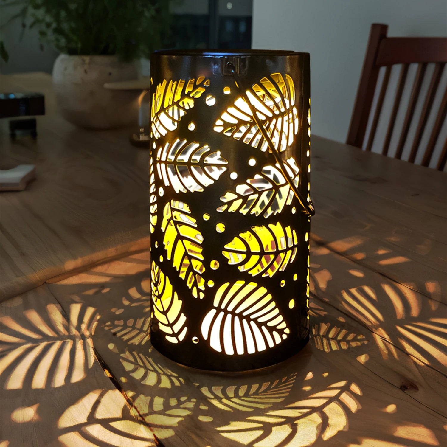 1 PC Solar Lantern for Outdoor Solar Lights Hanging/ Standing for Balcony Patio Garden Decoration (Big Tree&Leaf)