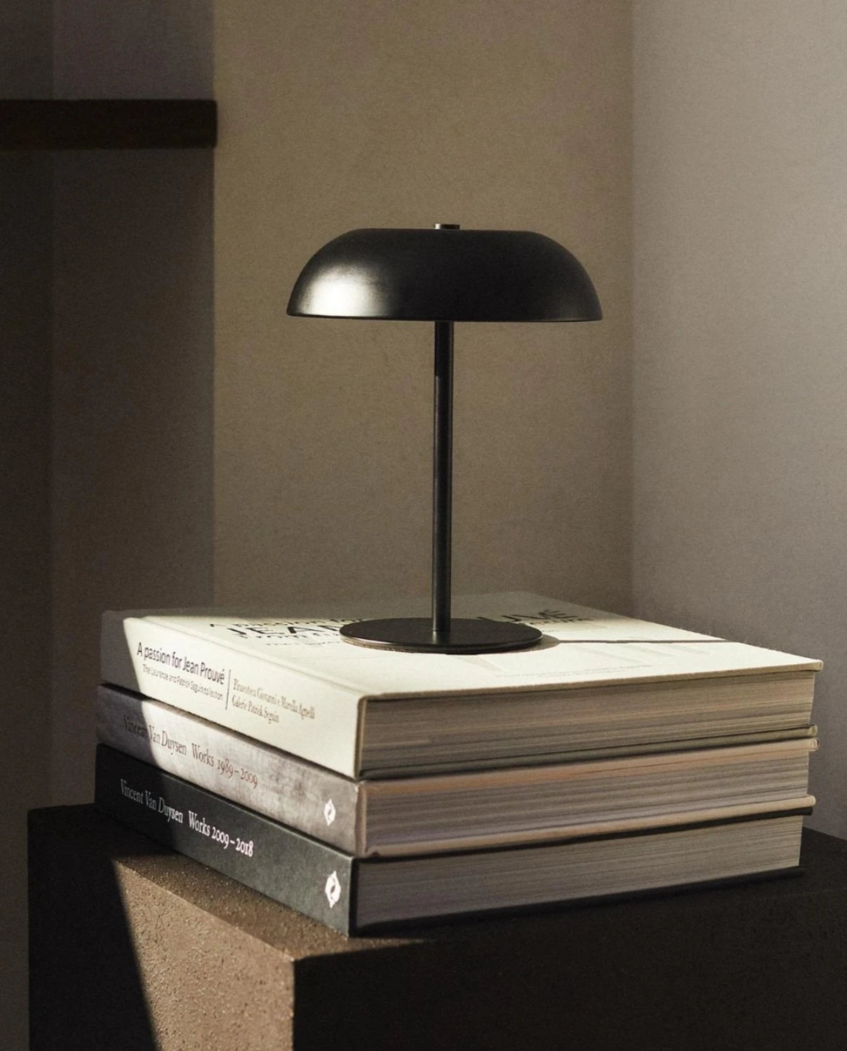 Mushroom Table Lamp, Touch Control 3-Color Dimmable LED Desk Light, Cordless  Rechargeable Eye-Caring Bedside Lamp, Moder