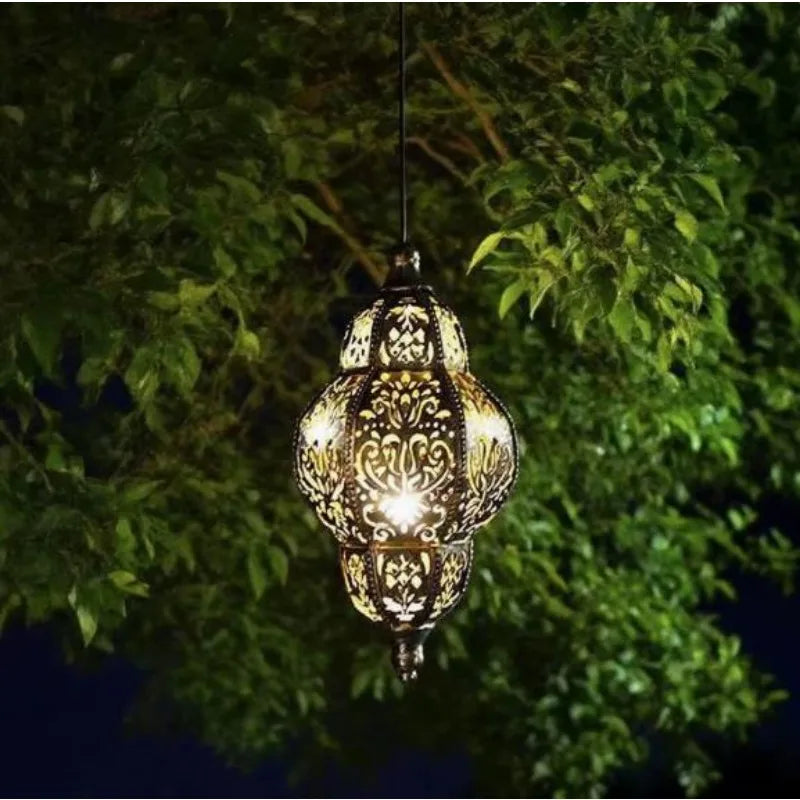 Solar Powered Light Hollow-out Lantern European Style Courtyard Garden Decoration Artistic Atmosphere Pendant Light Projection