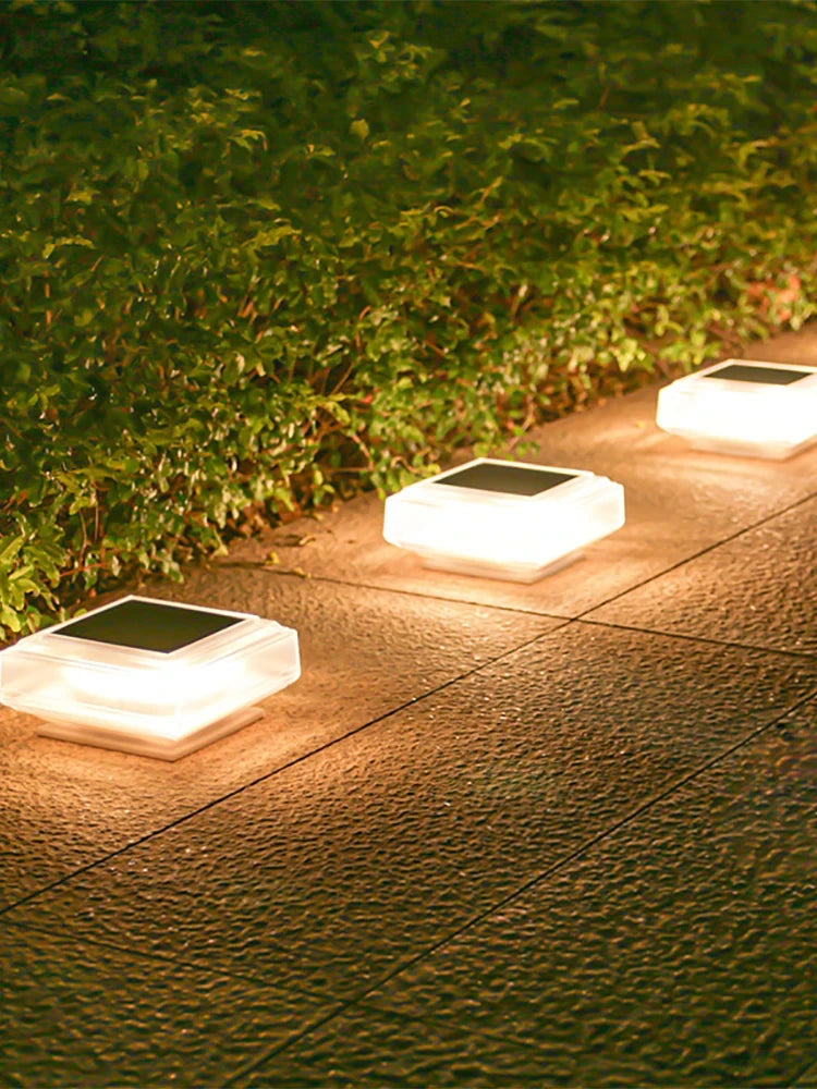 HOMEFISH 30LED Solar Pillar Light Waterproof Post Cap Light Outdoor Fence Post Lamp for Garden Lawn Wooden Posts Camping Decor