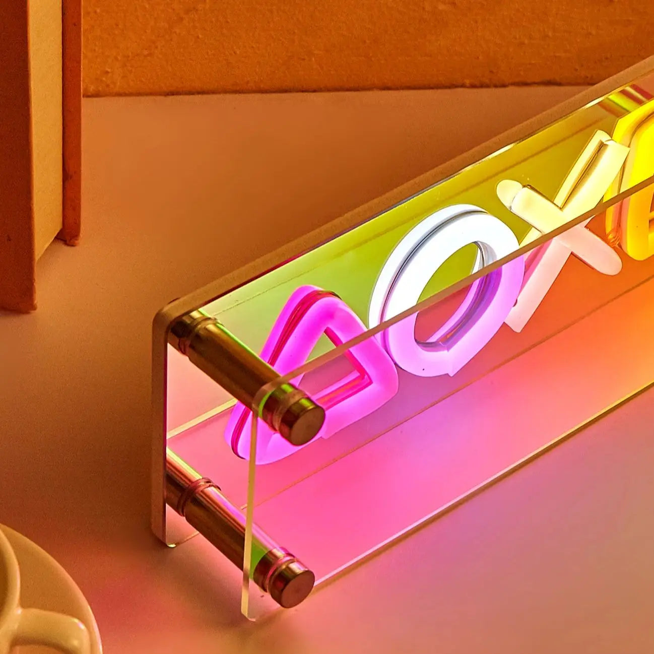 1pc New Trend XOXO LED Infinity Mirror Light Wall Mounted& Table Mounted USB Powered Birthday Gift Party Decor Room Decor Light
