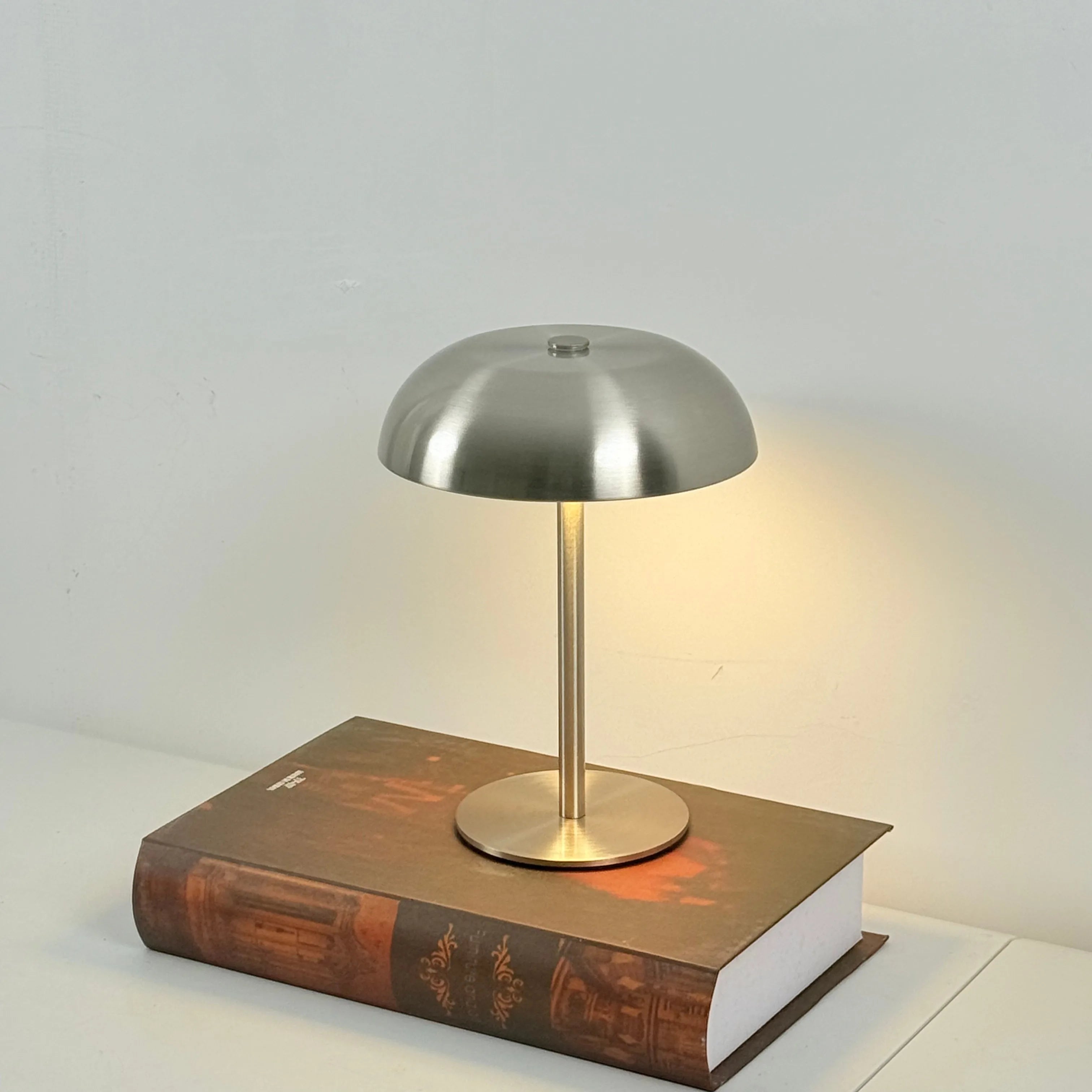 Mushroom Table Lamp, Touch Control 3-Color Dimmable LED Desk Light, Cordless  Rechargeable Eye-Caring Bedside Lamp, Moder