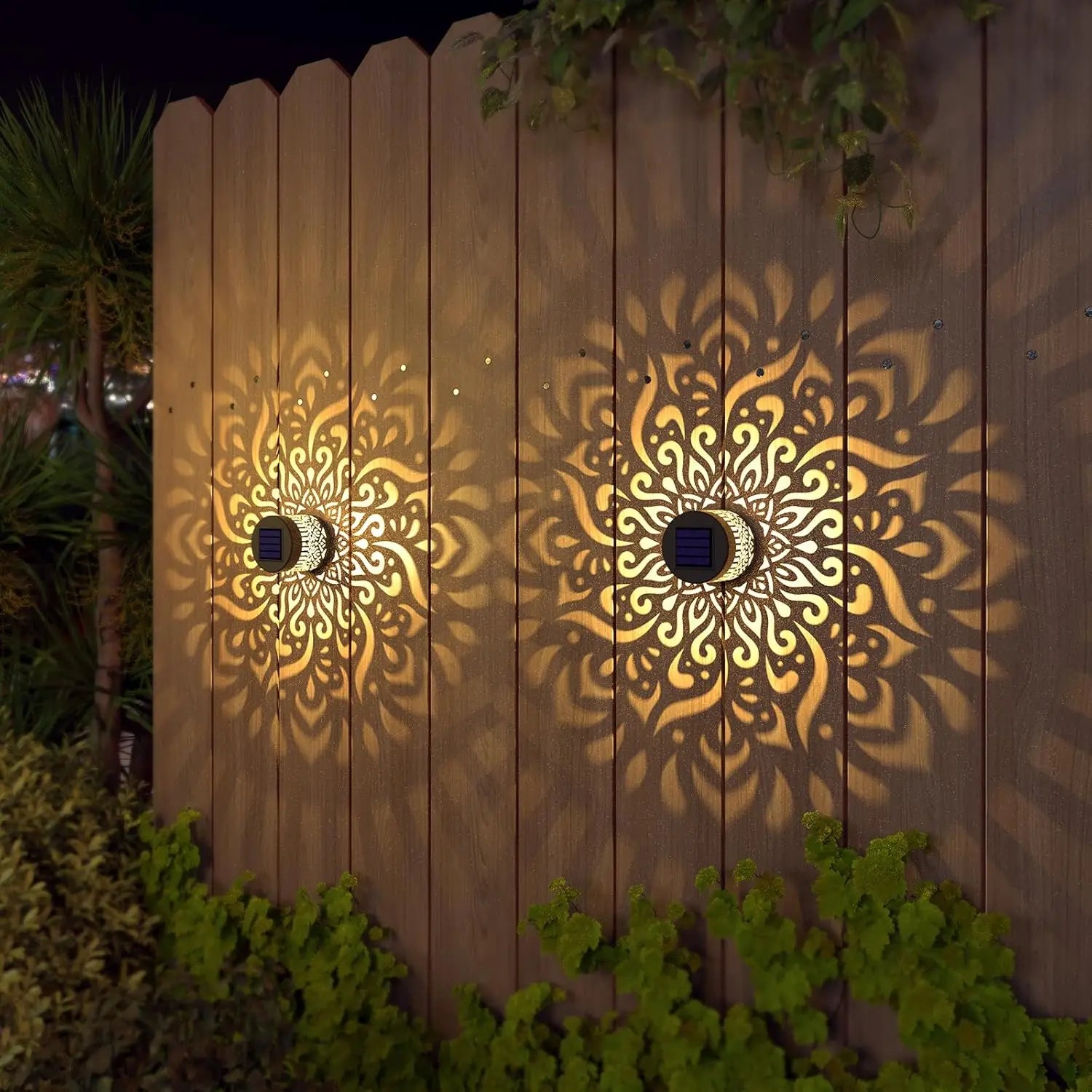 Outdoor LED Solar Fences and Wall Lights, Metal Mandala Lights, for Gardens, Lawns, Estates, Fences, Corridors, Lawns, Porches