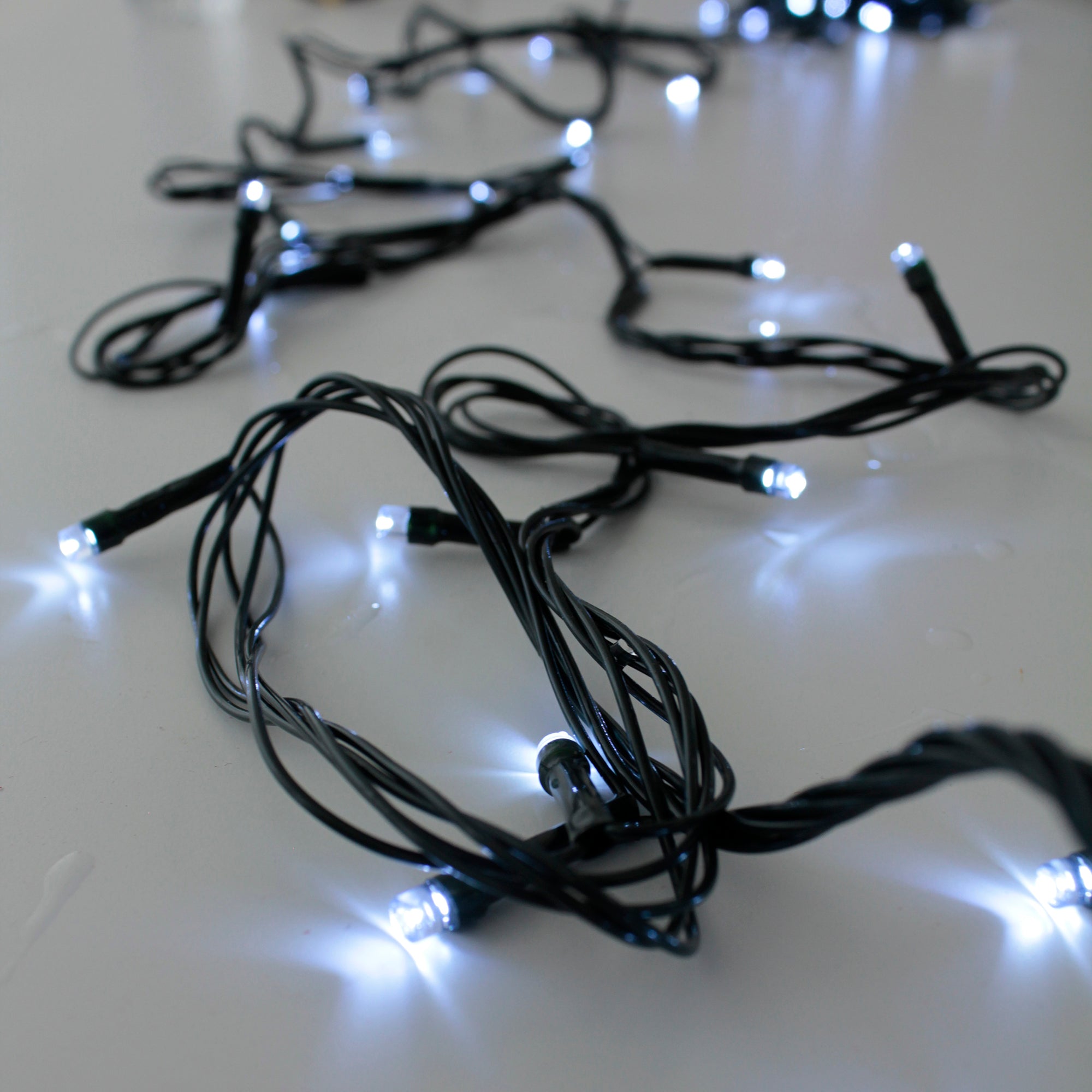 100 LED Green Wire Waterproof String Lights – White