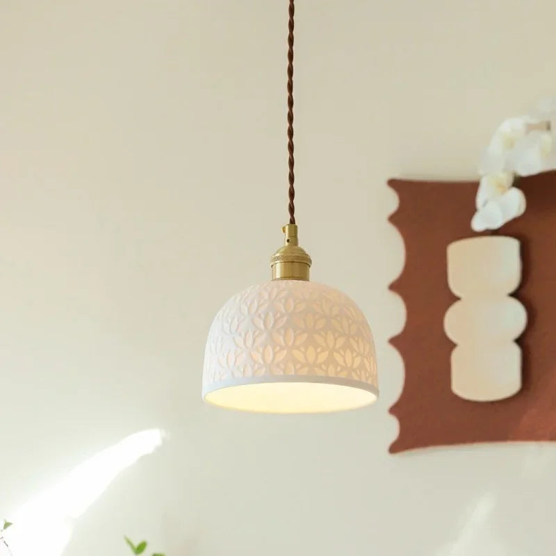 IWHD Home Decor LED Pendant Light Fixtures Bedroom Hallway Living Room Nordic Modern Leaf Ceramic Copper Socket Hang Lamp Lampen