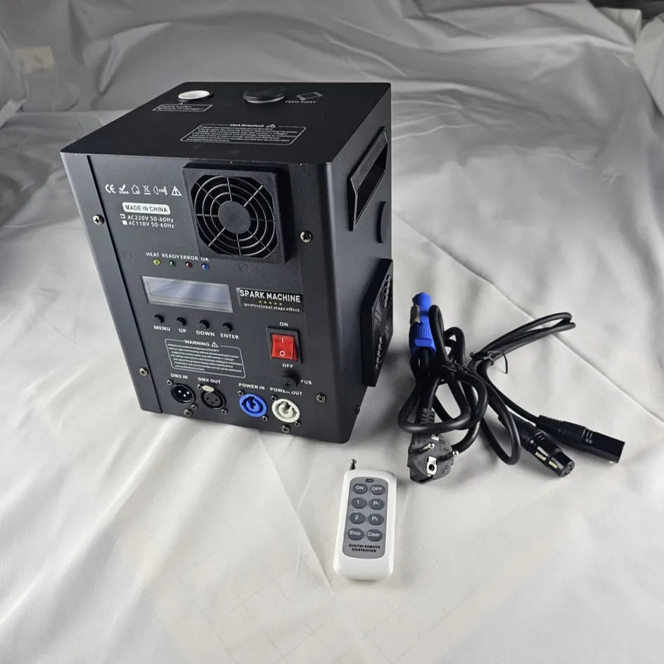 Cold Spark Machine Ti Powder 700W Cold Sparkler Machine Flight Case Only DMX Firework Machine