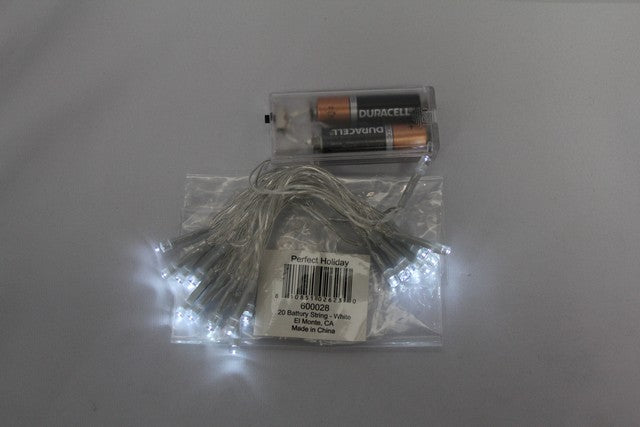 Perfect Holiday 600028 Battery Operated 20 LED String Light - White