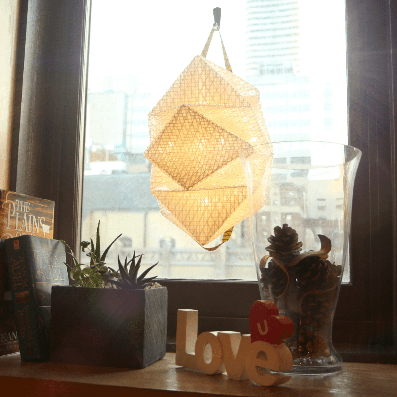 QWNN™ – Solar Lantern and Phone Charging Power Bank
