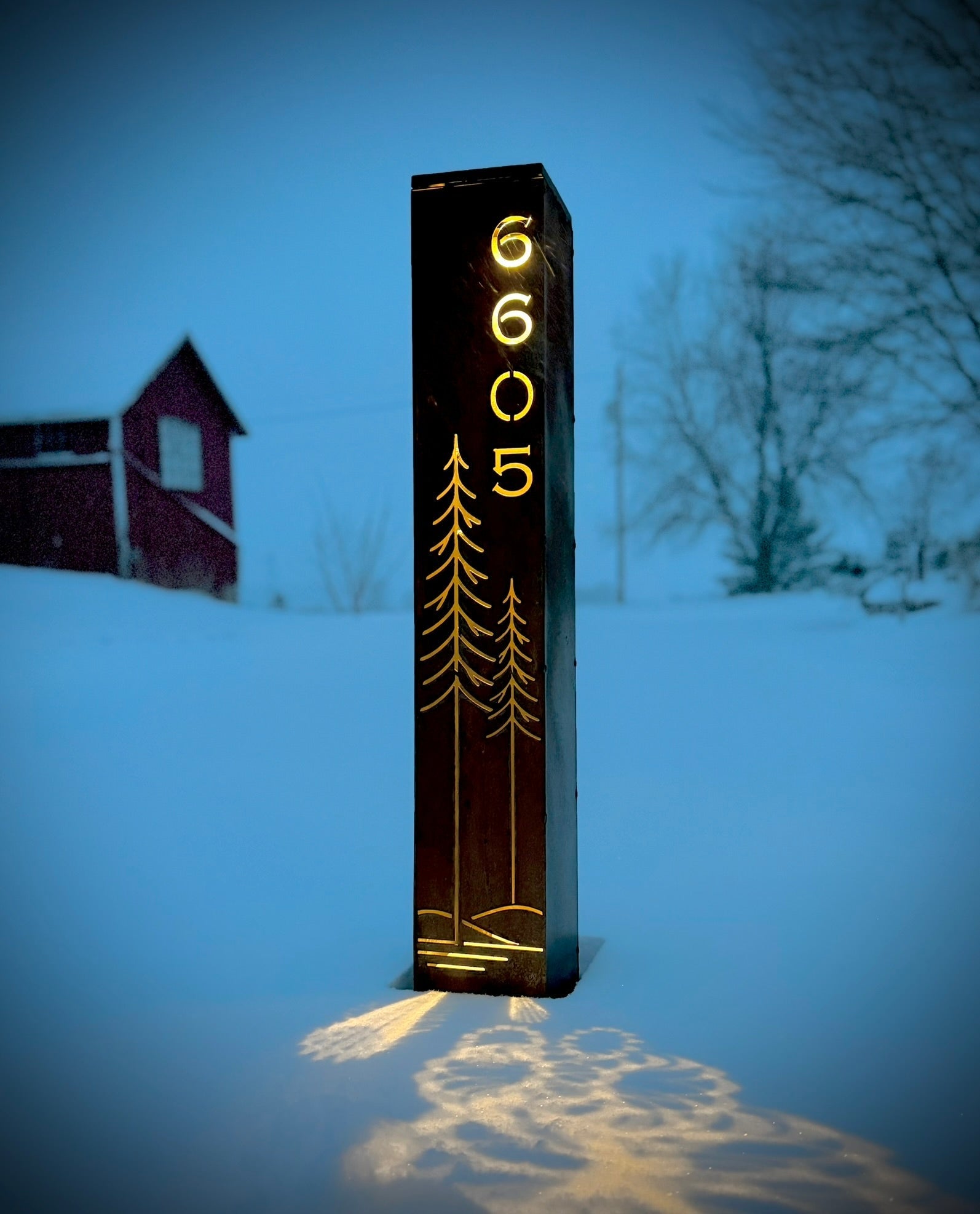 Simple Pines Address Solar Pillar - Steel - Corten Available