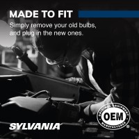 DescriptionThe SYLVANIA SilverStar High Performance Halogen Headlight delivers a brighter and whiter light SYLVANIA achieves this using a specially design filament propriety gas mixture as well as a lamp coating that shifts the color temperature towards a