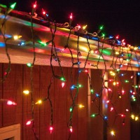 Kringle Traditions 5 Ft 100 Multi Color Icicle Lights On Green Wire, Christmas Outdoor Hanging Lights Christmas Holiday Lights Outdoor Decorative Icicle Lights, Ul Listed