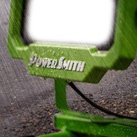 Powersmith Pwl1115Bs 15W 1400 Lumen Led Work Light Equippped With Metal Stand And Lamp Housing With 5 Ft Power Cord