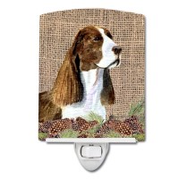 Carolines Treasures Ss4102Cnl Springer Spaniel On Faux Burlap With Pine Cones Ceramic Night Light Compact Ulcertified Ideal