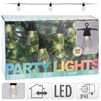 Das ProGarden LEDPartybeleuchtungSet umfasst 20 Glhbirnen Die Lichterkette wird mit 45 VAdapter geliefert ist spritzwassergeschtzt und kann im Freien verwendet werden Sie wird eine festliche Atmosphre in Ihrem Garten schaffen Es gibt 20 Leuchtmittel jedes