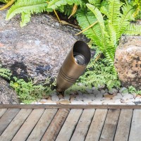 Outdoor Cast Brass Spot Light 3