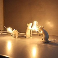 Ausuky Retro Rat Table Lamp Mouse Desk Light Bedside Resin Mice Lamp Warm Room Decor E12 Base (Black Sitting)