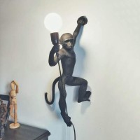 E27 Led Vintage Wall Light Modern Creative Animal Monkey Design Rustic Resin Wall Lamp For Living Room Foyer Office Corridor Stairs Kitchen Bar Study Bedroom Country House Wall Decoration Lamp (Black)