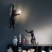 E27 Led Vintage Wall Light Modern Creative Animal Monkey Design Rustic Resin Wall Lamp For Living Room Foyer Office Corridor Stairs Kitchen Bar Study Bedroom Country House Wall Decoration Lamp (Black)