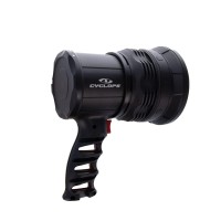 If you are planning on fishing hunting spending time outdoors or just want to be prepared for anything this Cyclops Focus 850 spotlight will be extremely handy Cyclops Focus 850 spotlight features an 850 lumens output and a beam that can be zoomed in or o