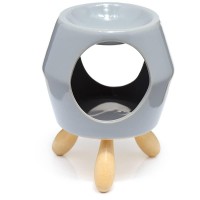 Looking for an elegant and versatile way to fill your space with beautiful fragrance Look no further than the Ceramic Oil Burner designed in the UK Made with highquality materials and featuring stunning design this burner enhances your home or office atmo