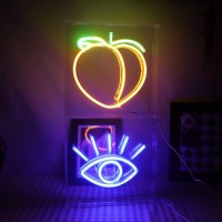 Qiaofei Led Peach Shape Neon Sign Cute Decorative Light Usb Light Box Sign Gift For Desktop Home Room Bar Party Holiday Events