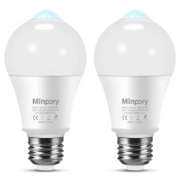 Motion Sensor Light Bulbs, 13W(100W Equivalent) Motion Detector Auto Activated Dusk To Dawn Security Led Bulb, A19 E26 5000K Daylight Outdoor/Indoor Lighting For Garage Porch Stairs Patio, 2 Pack